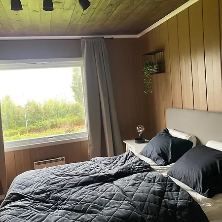 Free Parking - Workspace - Quiet Area - Balcony Apartment Jessheim