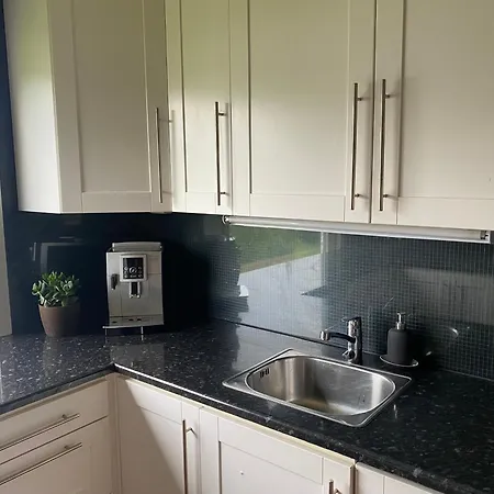 Apartment Free Parking - Workspace - Quiet Area - Balcony Jessheim
